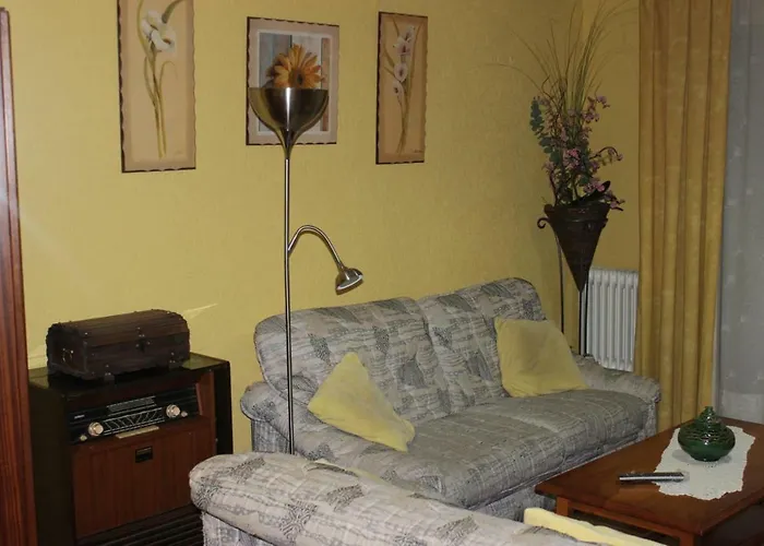 Vivienda Familiar Con Jardin Junto A Ifema